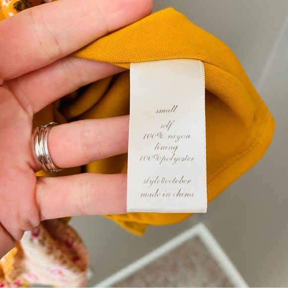 Altar'd State Tunic Top Yellow Sz Small - Picture 4 of 9